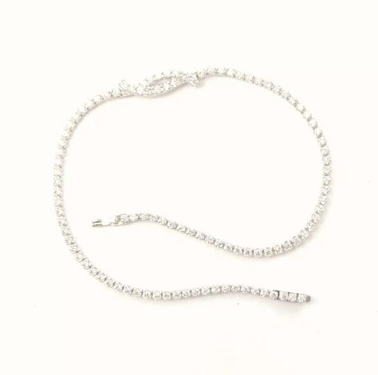 Pretty Knot Tennis Bracelet